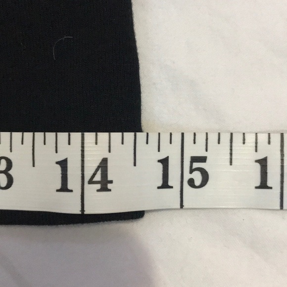 Banana Republic: Light Sweater Top - Picture 5 of 7